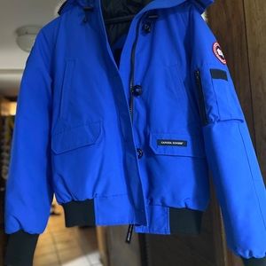 Canada goose bomber jacket